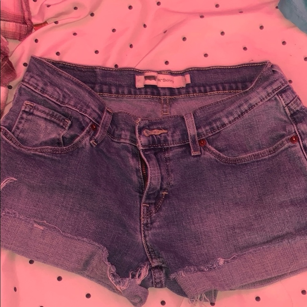 levi shorts